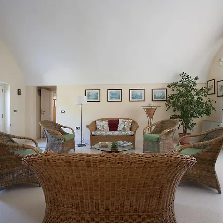 Villa Il Casale Di Ferdy Cutrofiano